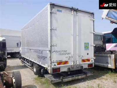 Isuzu Forward