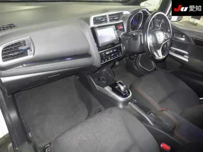 Honda FIT HYBRID