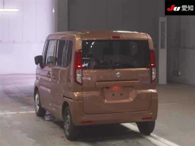 Suzuki Spacia