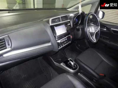 Honda FIT HYBRID