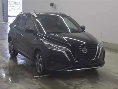NISSAN KICKS