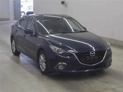 Mazda AXELA HYBRID