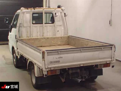 Nissan Vanette Truck