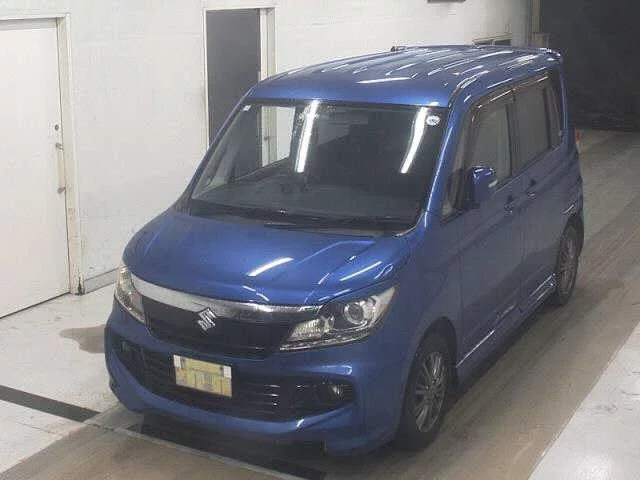Suzuki Solio Bandit  с аукциона в Японии