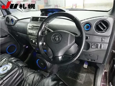 Toyota bB