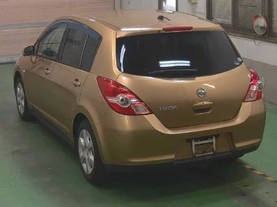 Nissan Tiida