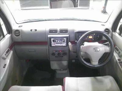 Daihatsu Move Conte