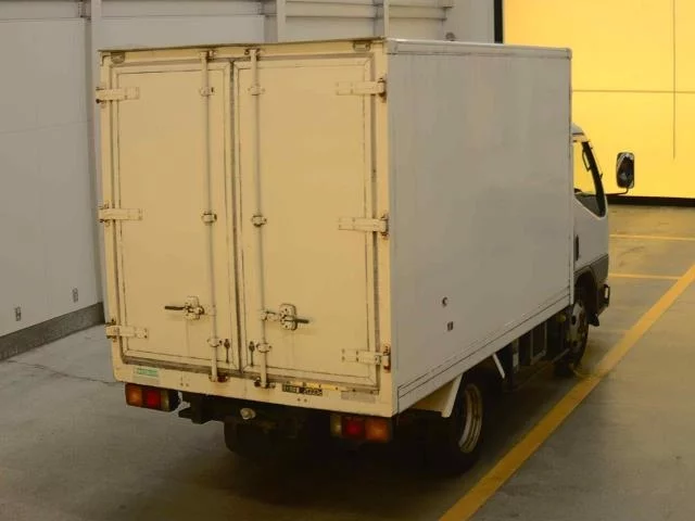 Mitsubishi Fuso Canter  с аукциона в Японии