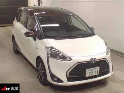 Toyota Sienta