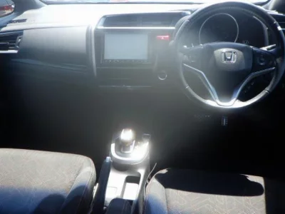 Honda FIT HYBRID