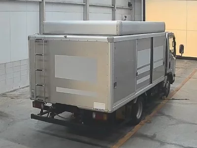 Isuzu ELF