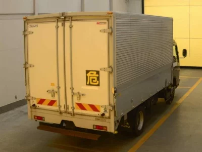 Mitsubishi Fuso Canter