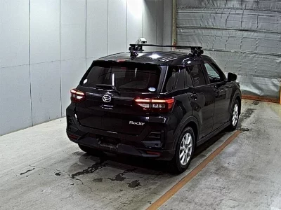 DAIHATSU ROCKY