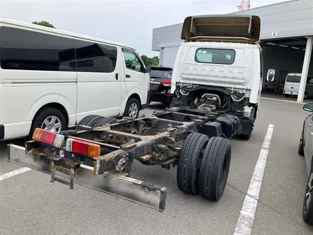 Isuzu Elf  с аукциона в Японии