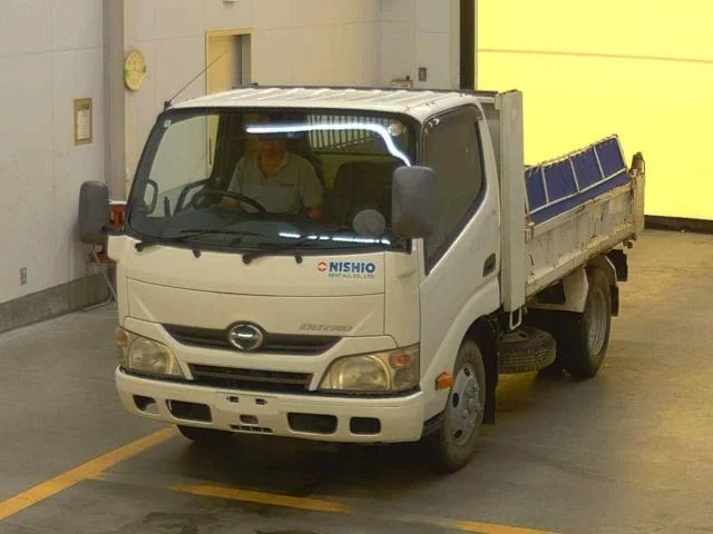 Hino Dutro  с аукциона в Японии