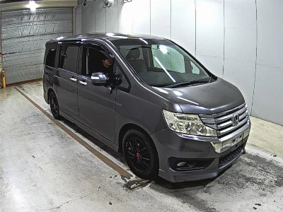 Honda STEPWGN SPADA
