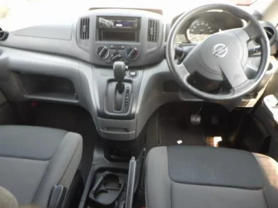 Nissan NV200 VANETTE VAN