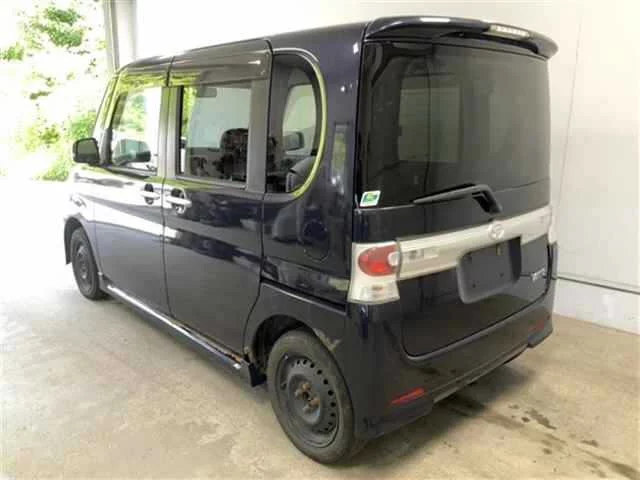 Daihatsu Tanto  с аукциона в Японии