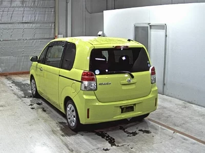 Toyota Spade