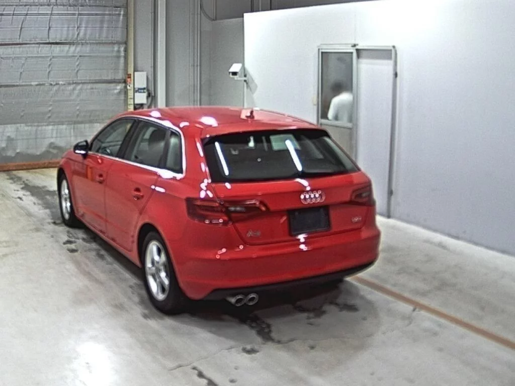 Audi A3  с аукциона в Японии