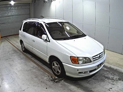 Toyota Ipsum