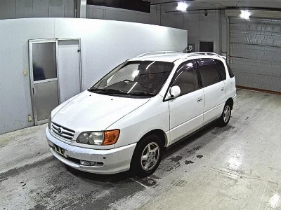 Toyota Ipsum