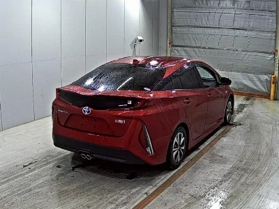 Toyota Prius PHV