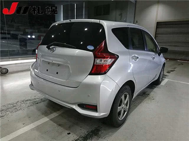 Nissan Note  с аукциона в Японии
