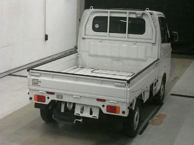 NISSAN NT100 CLIPPER