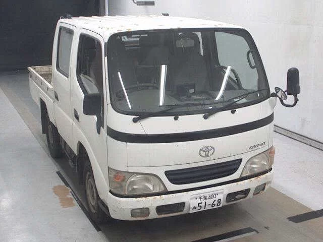 Toyota Dyna  с аукциона в Японии