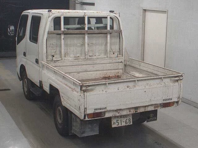 Toyota Dyna  с аукциона в Японии