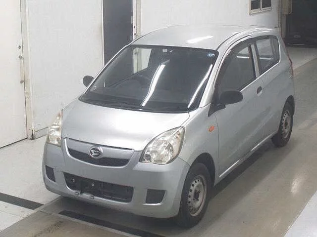Daihatsu Mira  с аукциона в Японии