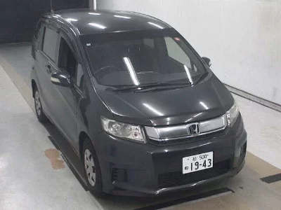 Honda Freed Spike