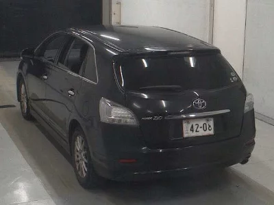 Toyota Mark X Zio