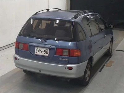 Toyota Ipsum
