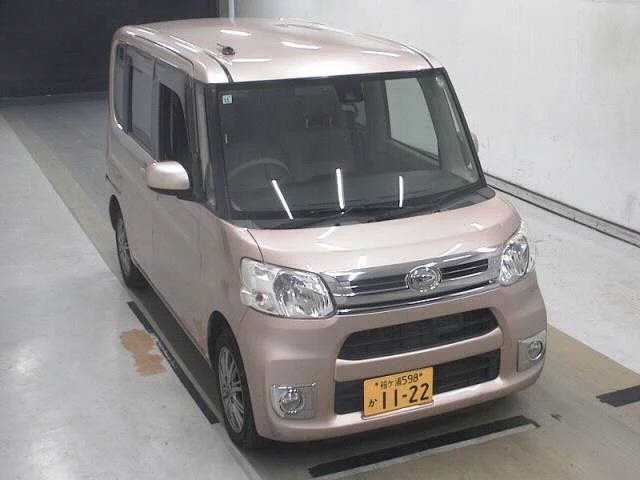 Daihatsu Tanto  с аукциона в Японии