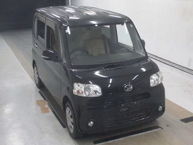 Daihatsu Tanto  с аукциона в Японии