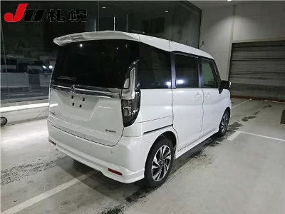 Mitsubishi Delica D:2