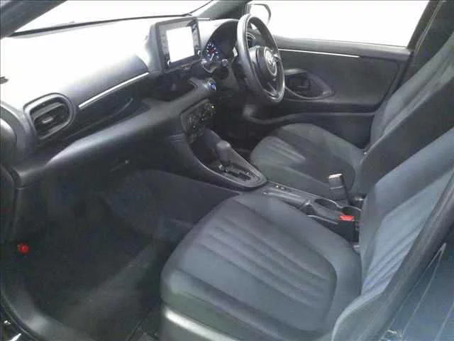 Toyota Yaris  с аукциона в Японии
