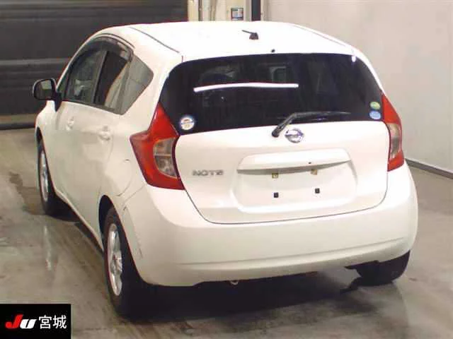Nissan Note  с аукциона в Японии