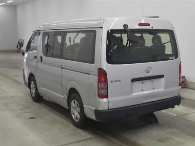 Toyota HIACE WAGON
