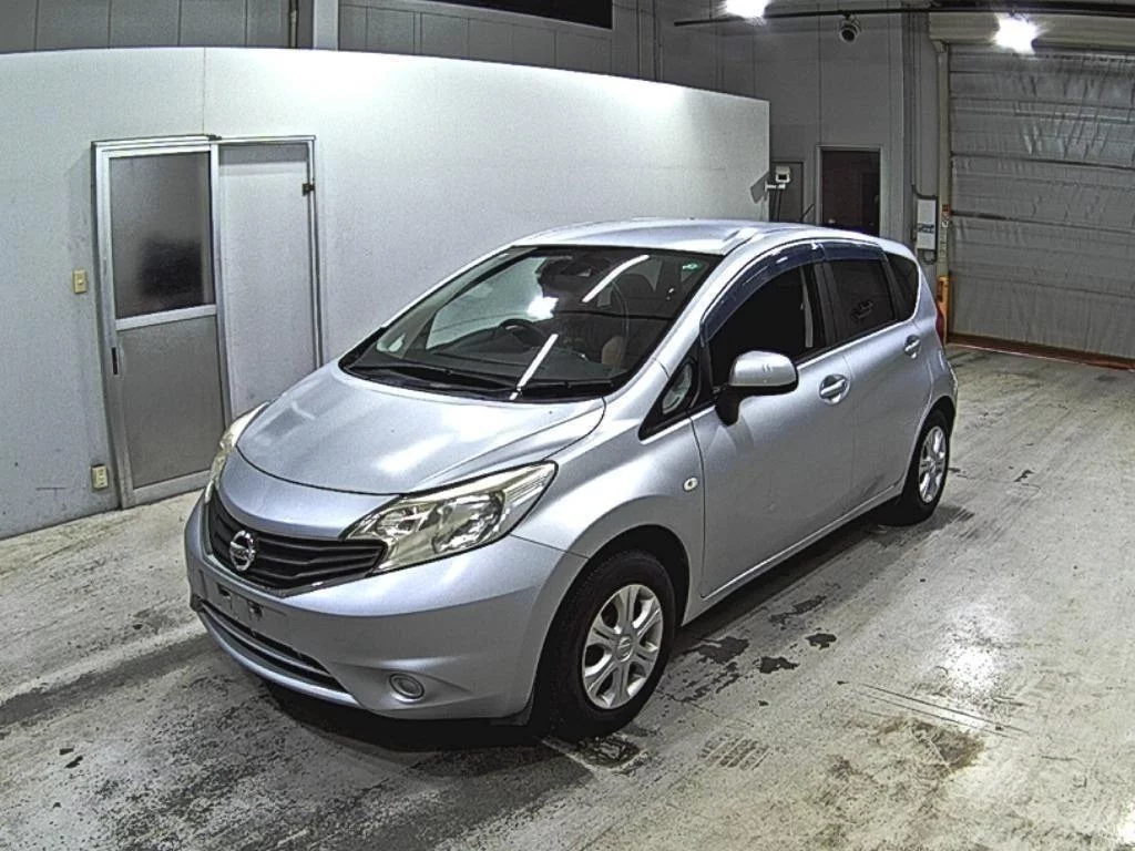 Nissan Note  с аукциона в Японии