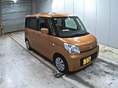 Suzuki Spacia