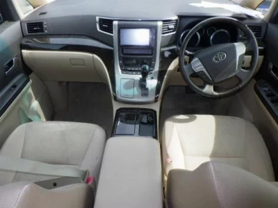 Toyota ALPHARD HYBRID