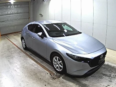 MAZDA MAZDA3 FASTBACK