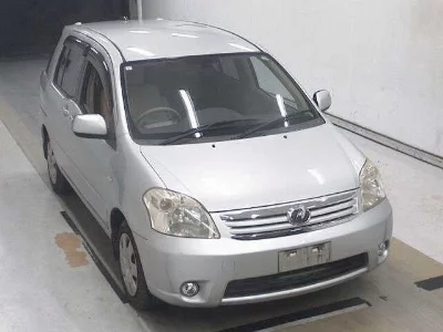 Toyota Raum