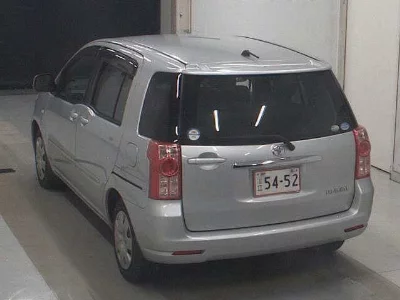 Toyota Raum