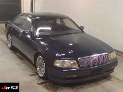 Toyota CROWN MAJESTA