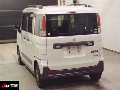Suzuki Spacia Gear