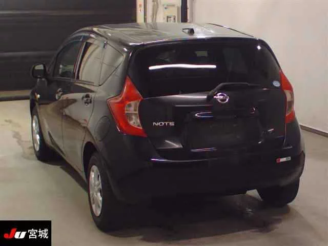 Nissan Note  с аукциона в Японии